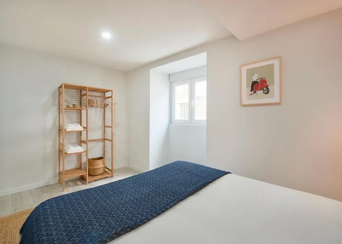 Renovated House Near Beaches, By Timecooler