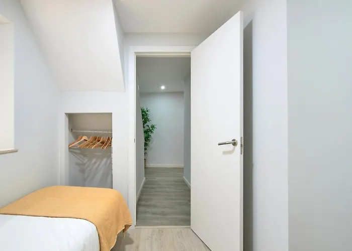 Hébergement de vacances Renovated House Near Beaches, By Timecooler Setúbal