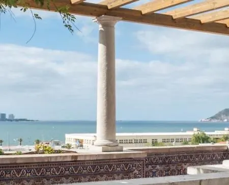 Renovated House Near Beaches, By Timecooler Сasa de vacaciones *
