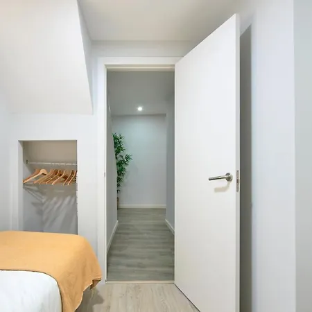 Сasa de vacaciones Renovated House Near Beaches, By Timecooler Setúbal